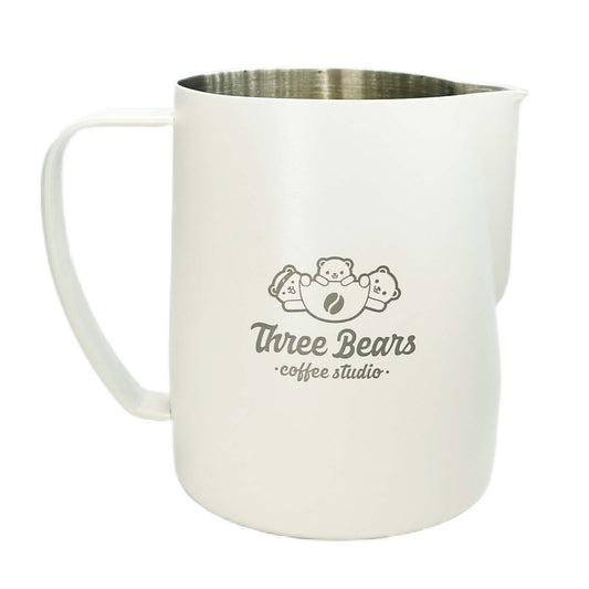 Milk Frothing Pitcher-Three bears coffee pitcher latte art barista 600ml BG handle